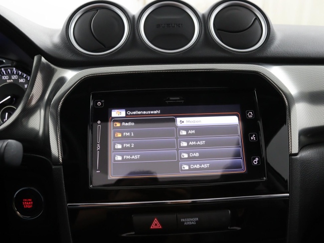 Suzuki Vitara - 1.4 Boosterjet Style Smart Hybrid