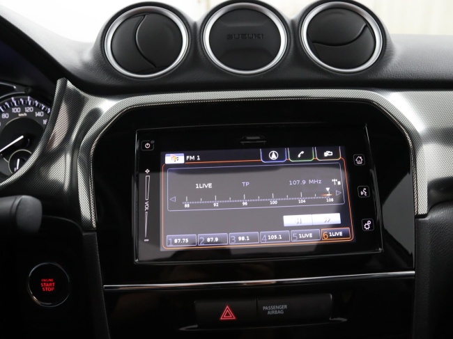 Suzuki Vitara - 1.4 Boosterjet Style Smart Hybrid