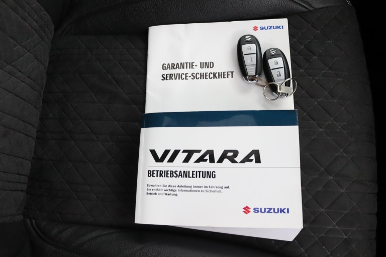Suzuki Vitara - 1.4 Boosterjet Style Smart Hybrid 27