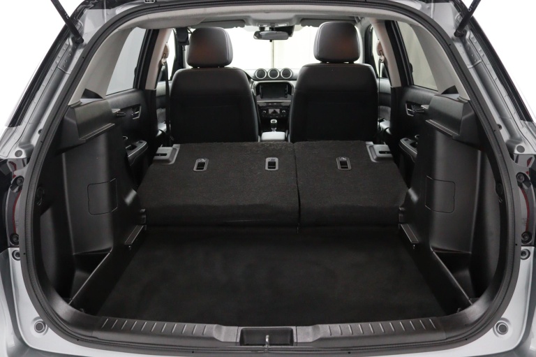 Suzuki Vitara - 1.4 Boosterjet Style Smart Hybrid 30
