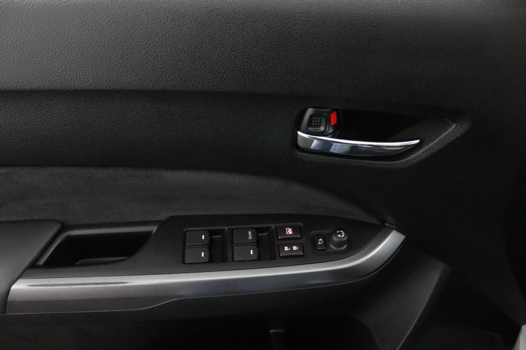 Suzuki Vitara - 1.4 Boosterjet Style Smart Hybrid 32