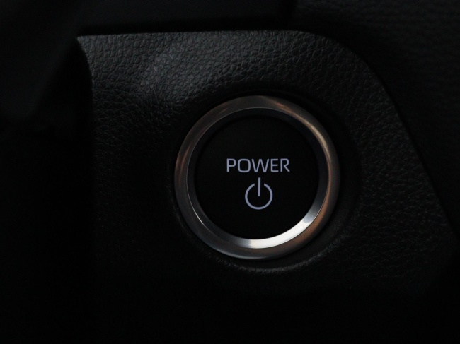 Suzuki Across - 2.5 Plug-in Hybrid Style Business