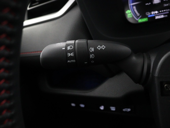 Suzuki Across - 2.5 Plug-in Hybrid Style Business