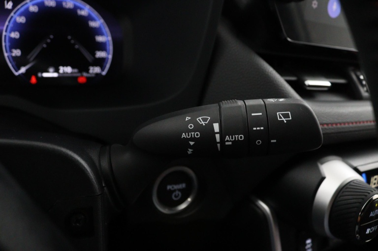 Suzuki Across - 2.5 Plug-in Hybrid Style Business 23