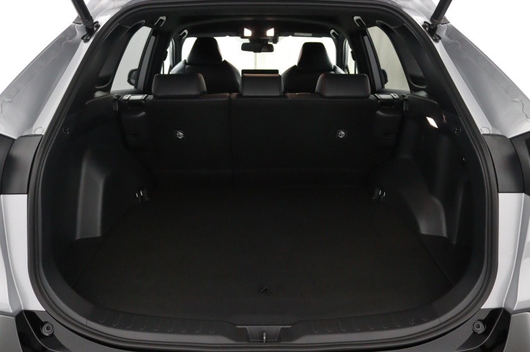 Suzuki Across - 2.5 Plug-in Hybrid Style Business 27