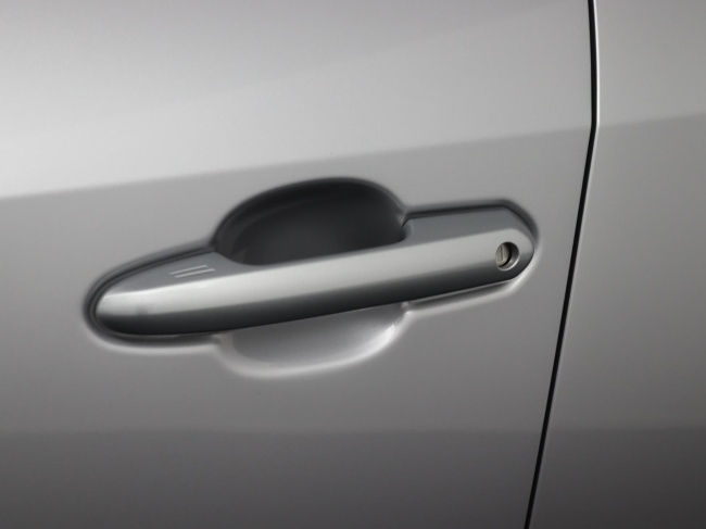 Suzuki Across - 2.5 Plug-in Hybrid Style Business