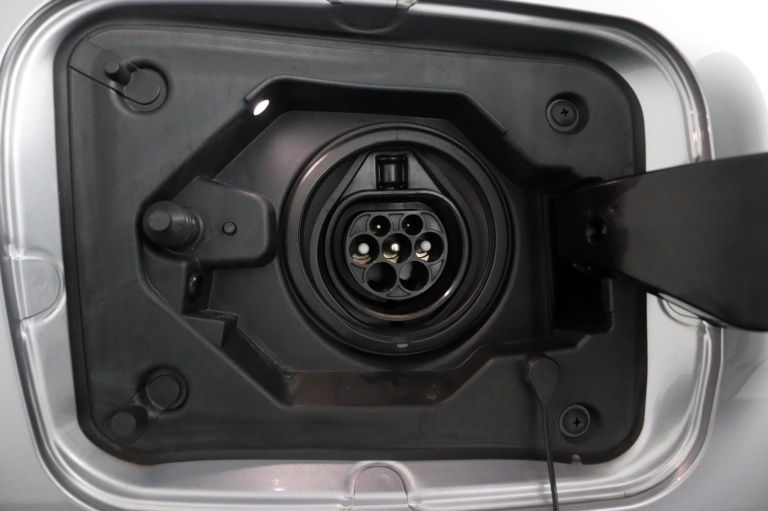 Suzuki Across - 2.5 Plug-in Hybrid Style Business 40