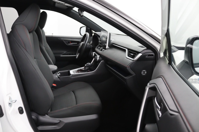 Toyota RAV4 - 2.5 Plug-in Hybrid AWD Dynamic 10