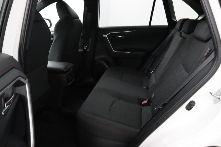 Toyota RAV4 - 2.5 Plug-in Hybrid AWD Dynamic 12