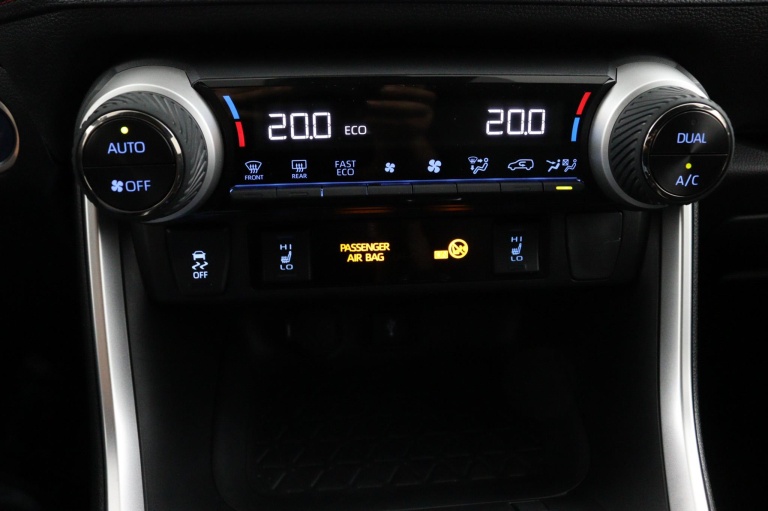 Toyota RAV4 - 2.5 Plug-in Hybrid AWD Dynamic 17