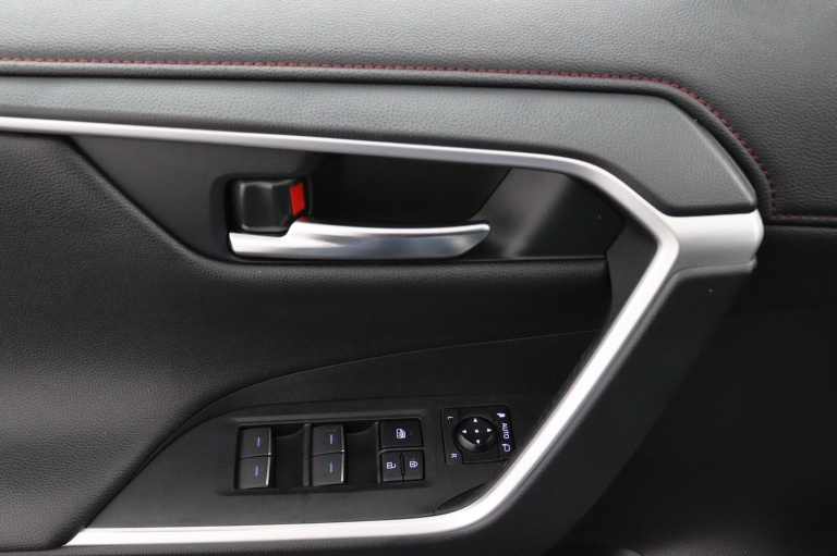 Toyota RAV4 - 2.5 Plug-in Hybrid AWD Dynamic 32