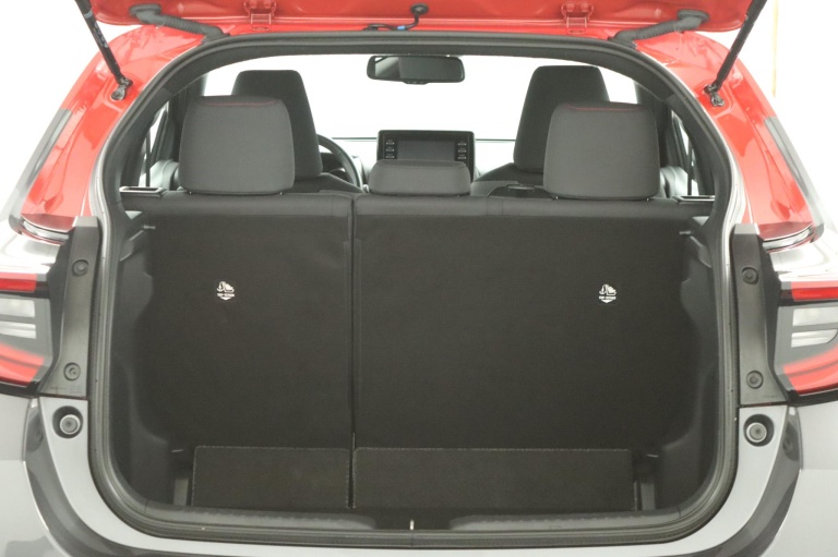 Toyota Yaris - 1.5 Hybrid 115 Tokyo Spirit 24