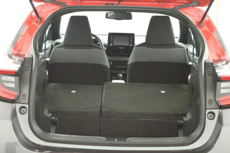 Toyota Yaris - 1.5 Hybrid 115 Tokyo Spirit 26