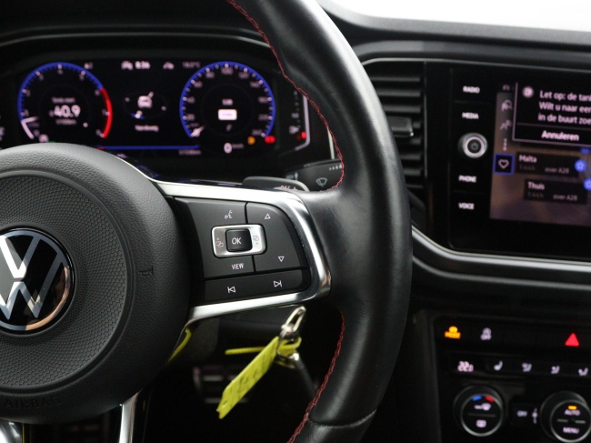 Volkswagen T-Roc - 1.5 TSI Sport Business R