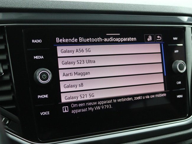 Volkswagen T-Roc - 1.5 TSI Sport Business R