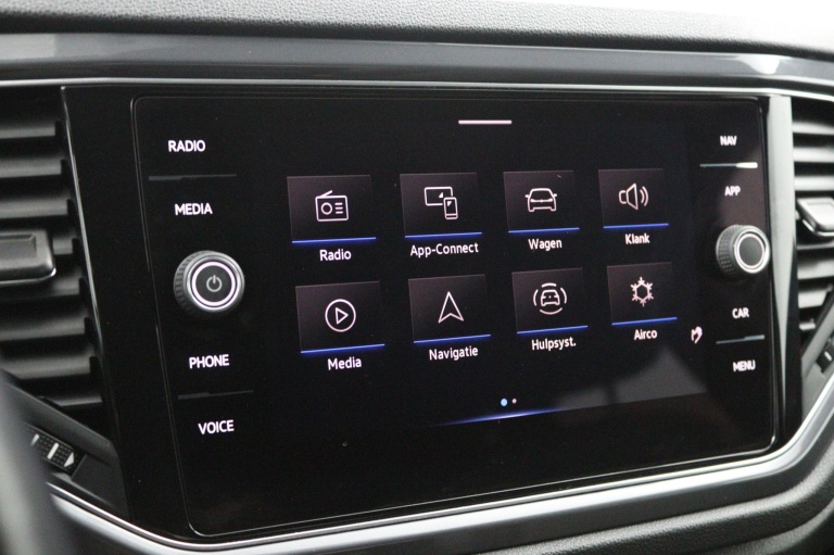 Volkswagen T-Roc - 1.5 TSI Sport Business R 24