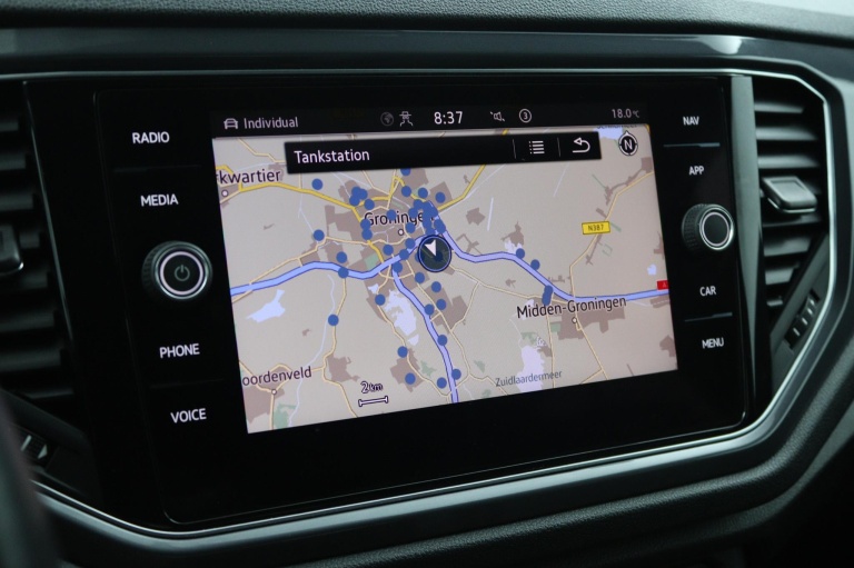 Volkswagen T-Roc - 1.5 TSI Sport Business R 29