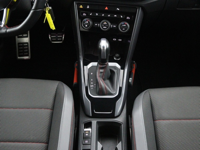 Volkswagen T-Roc - 1.5 TSI Sport Business R