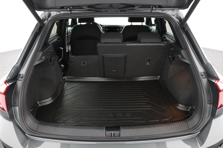 Volkswagen T-Roc - 1.5 TSI Sport Business R 34