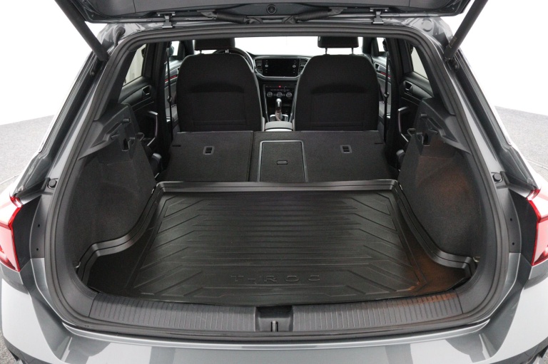 Volkswagen T-Roc - 1.5 TSI Sport Business R 35