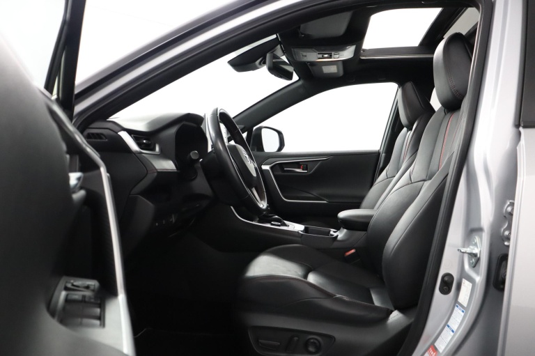 Toyota RAV4 - 2.5 Plug-in Hybrid AWD Limited Edition 17