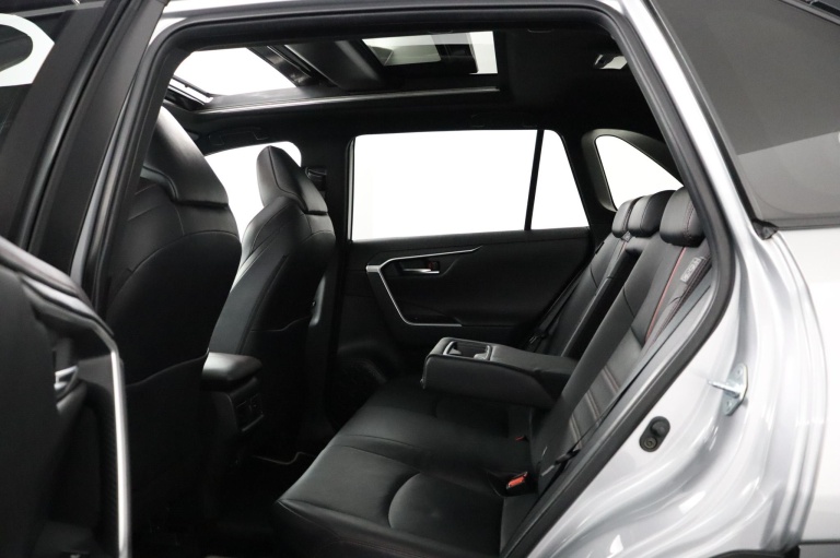 Toyota RAV4 - 2.5 Plug-in Hybrid AWD Limited Edition 18