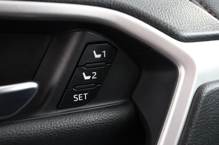 Toyota RAV4 - 2.5 Plug-in Hybrid AWD Limited Edition 30