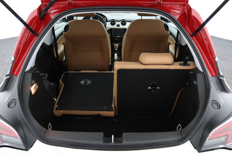 Opel ADAM - 1.0 Turbo Unlimited 31