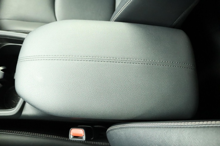 Toyota RAV4 - 2.5 Hybrid Executive 69