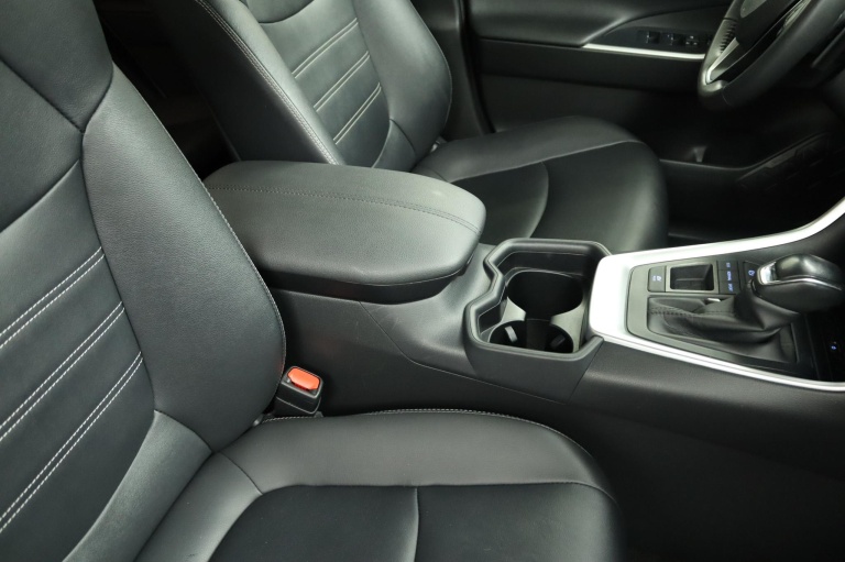 Toyota RAV4 - 2.5 Hybrid Executive 77