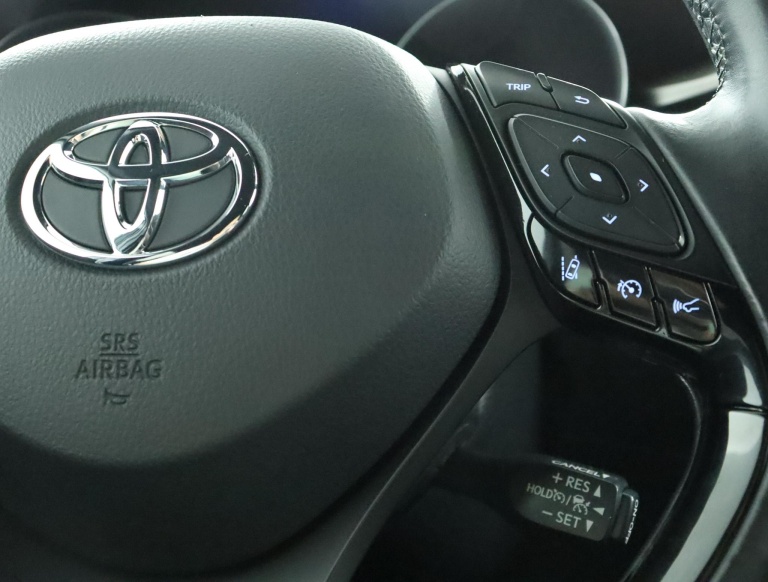 Toyota C-HR - 1.8 Hybrid Executive 21