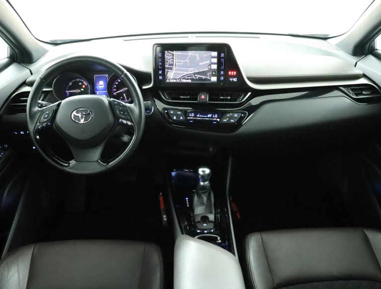 Toyota C-HR - 1.8 Hybrid Executive 4