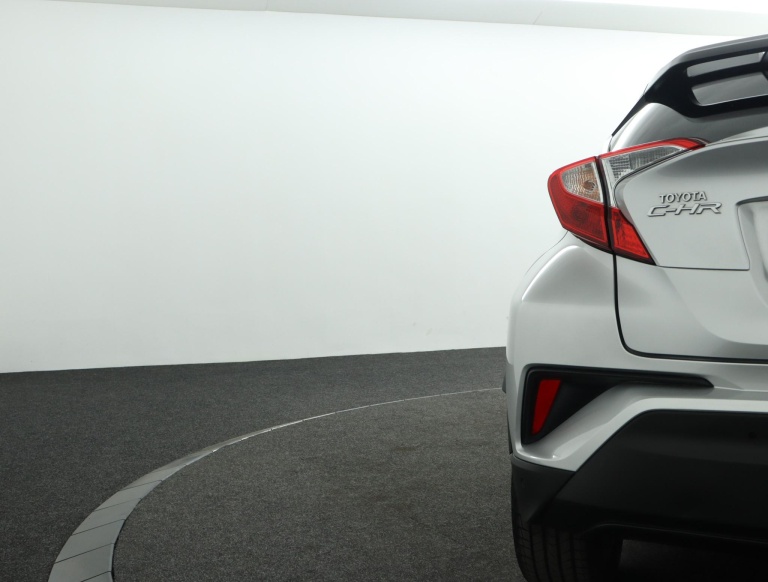 Toyota C-HR - 1.8 Hybrid Executive 41