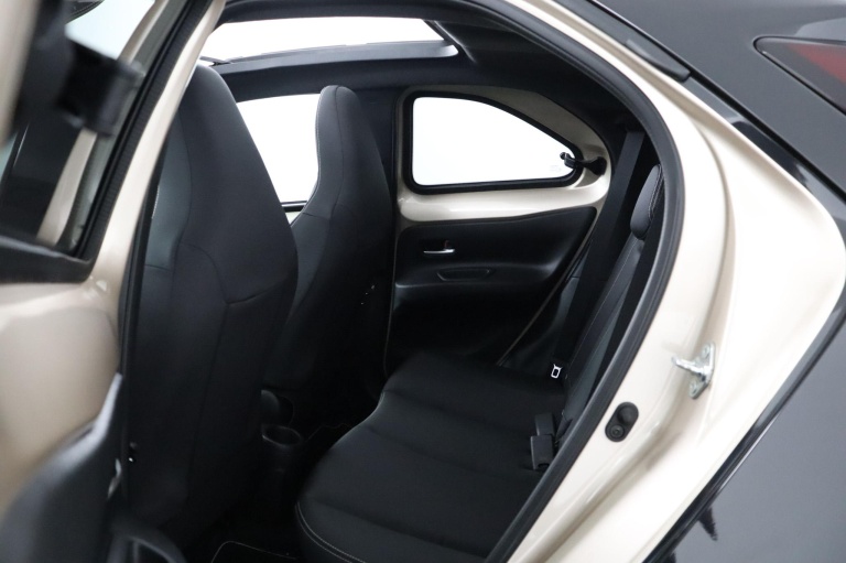 Toyota Aygo X - 1.0 VVT-i MT Premium 18
