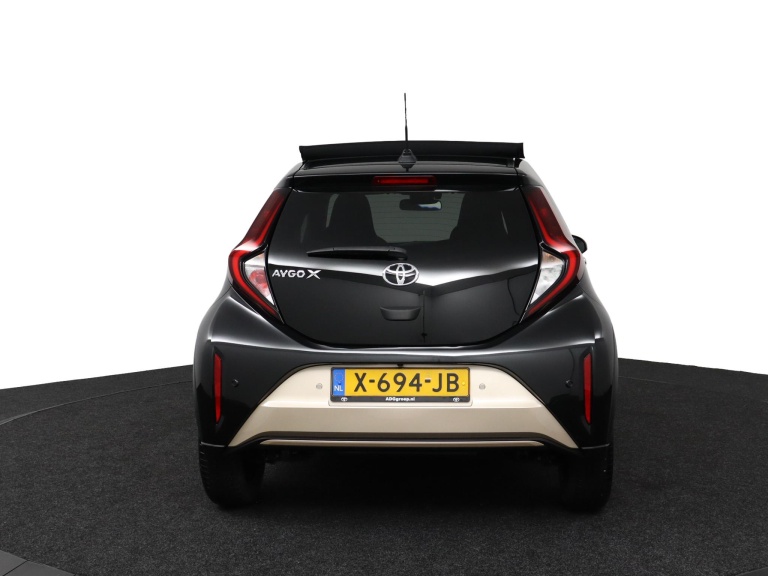 Toyota Aygo X - 1.0 VVT-i MT Premium 42