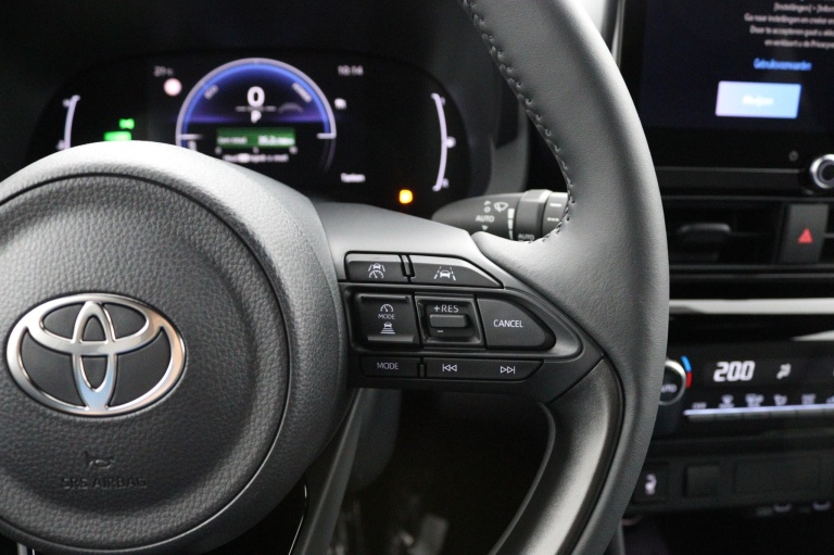 Toyota Yaris Cross - 1.5 Hybrid 130 pk Dynamic 21