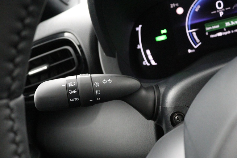 Toyota Yaris Cross - 1.5 Hybrid 130 pk Dynamic 31