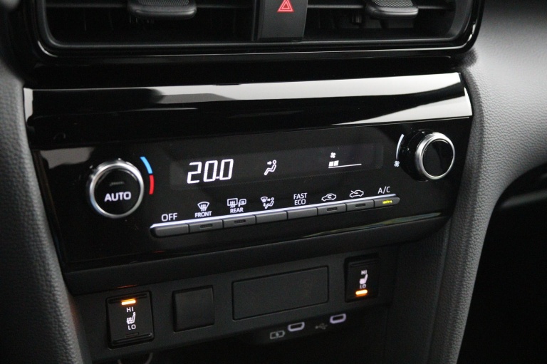 Toyota Yaris Cross - 1.5 Hybrid 130 pk Dynamic 7