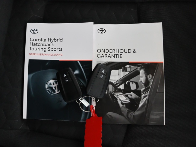 Toyota Corolla - 1.8 Hybrid Active