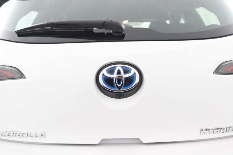 Toyota Corolla - 1.8 Hybrid Active 37