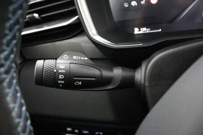 Lynk & Co 01 - 1.5 17