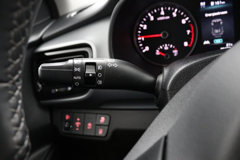 Kia Stonic - 1.0 T-GDi MHEV DynamicPlusLine 11