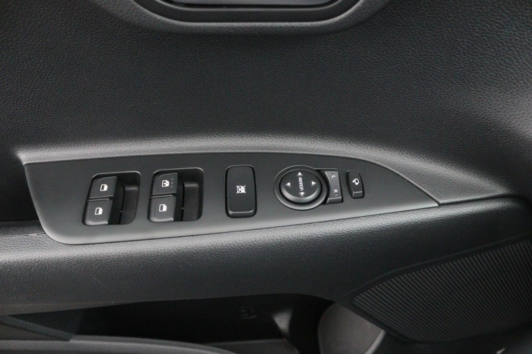 Kia Stonic - 1.0 T-GDi MHEV DynamicPlusLine 26