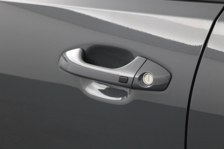 Kia Stonic - 1.0 T-GDi MHEV DynamicPlusLine 42