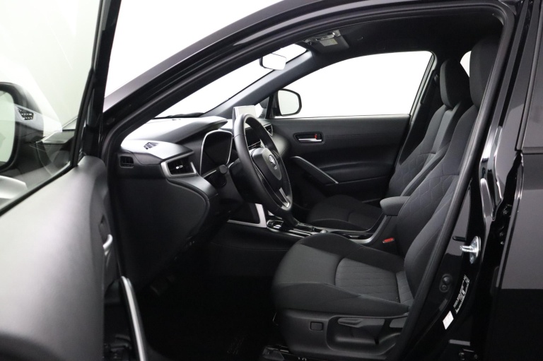 Toyota Corolla Cross - Hybrid 140 Style 16