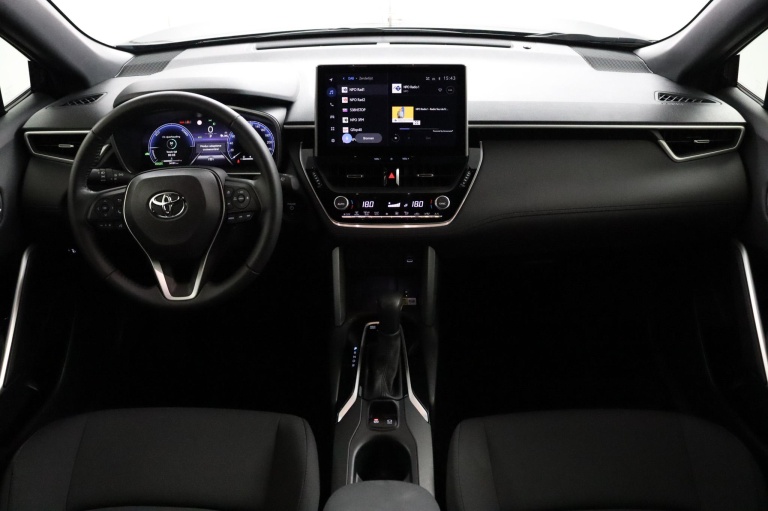 Toyota Corolla Cross - Hybrid 140 Style 4