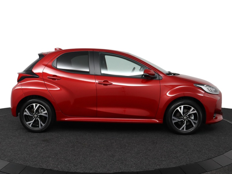 Toyota Yaris - 1.5 Hybrid 115 First Edition 13