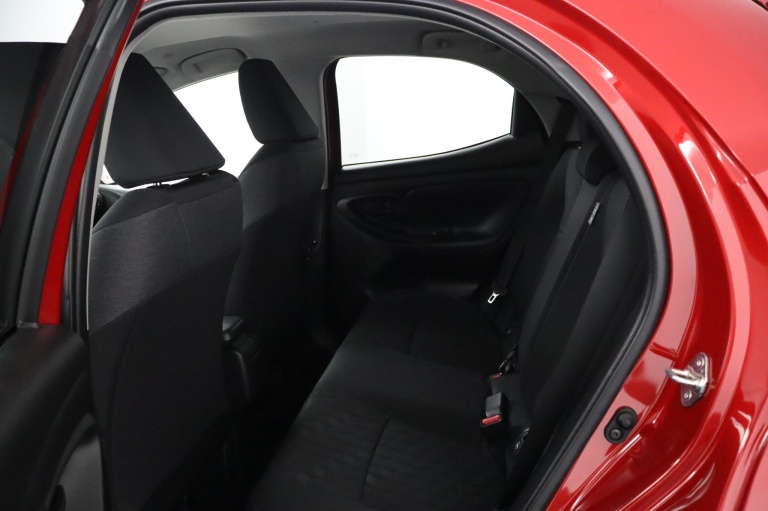 Toyota Yaris - 1.5 Hybrid 115 First Edition 18