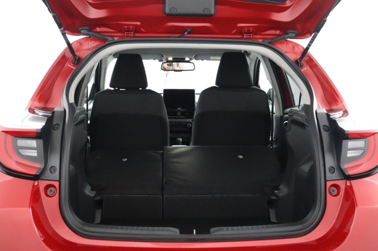 Toyota Yaris - 1.5 Hybrid 115 First Edition 26
