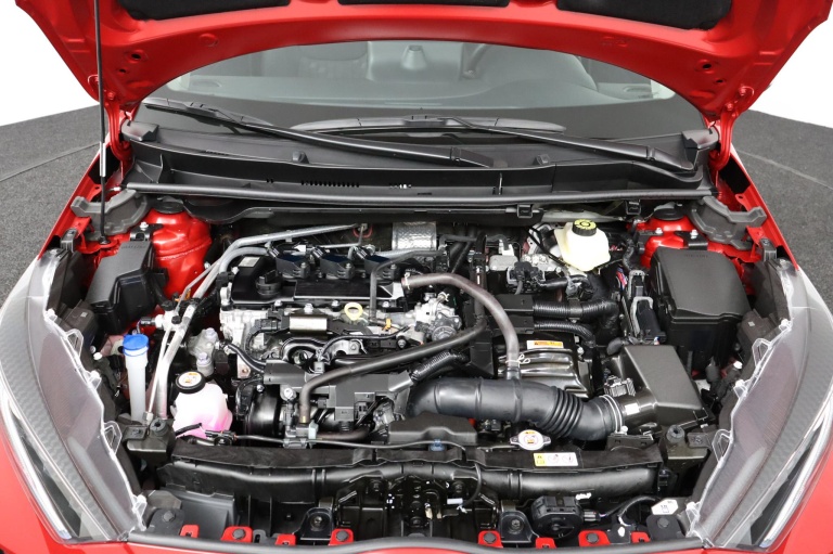 Toyota Yaris - 1.5 Hybrid 115 First Edition 34